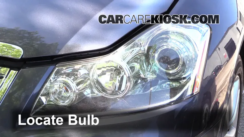 2008 Infiniti M35 X 3.5L V6 Lights Headlight (replace bulb)